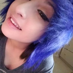 Meet your Posher, Adalee